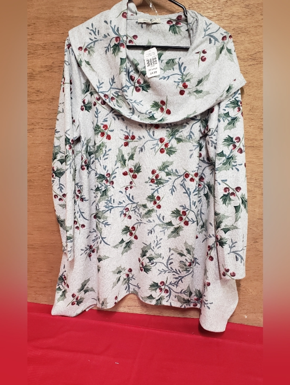 Cracker Barrel Astrologie Cowl Neck Holiday Top XXL. NWT